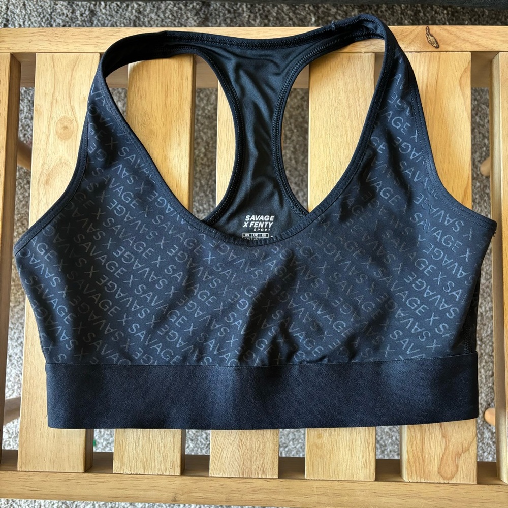 SAVAGE X FENTY LINEUP LOW-IMPACT SPORTS BRA